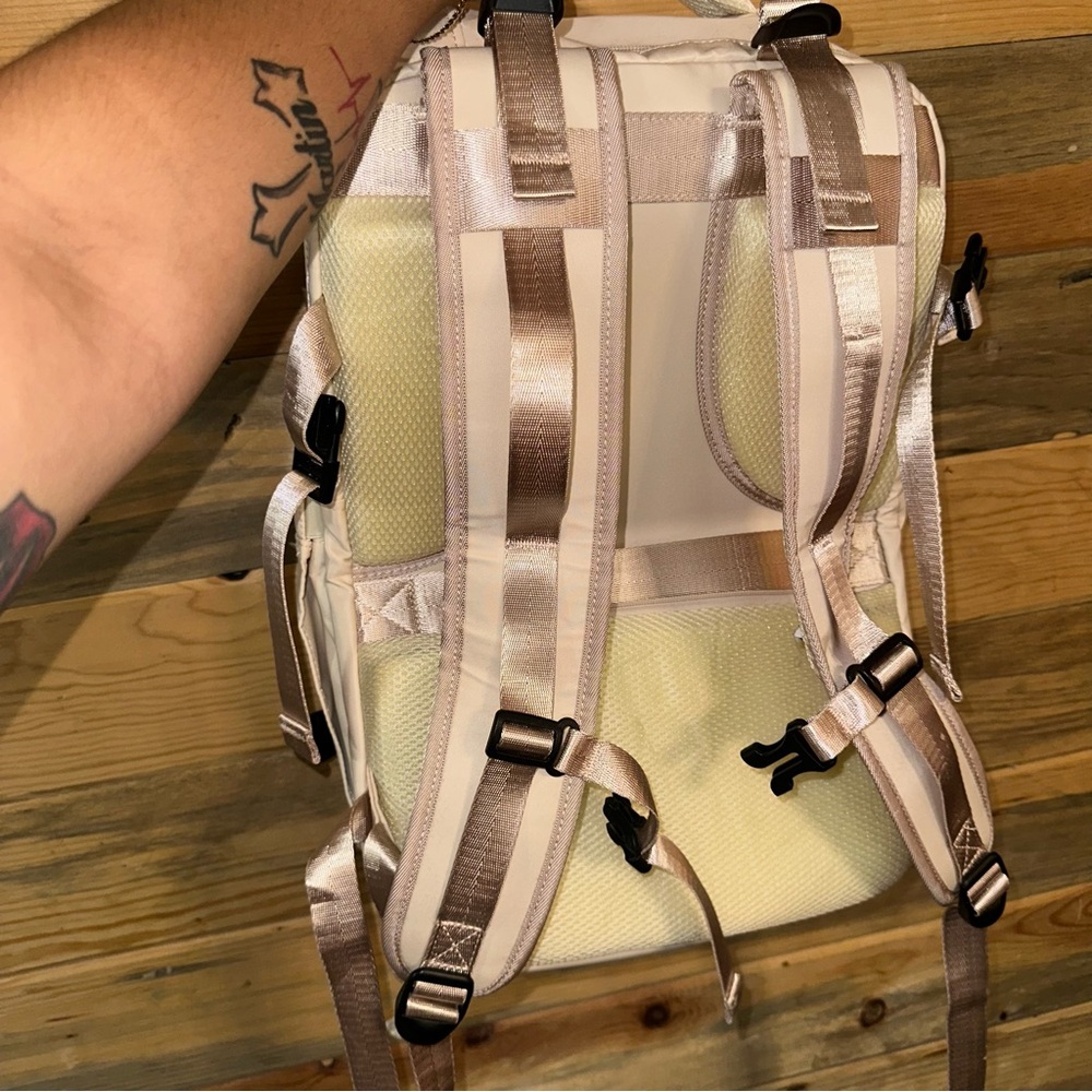 Cream Backpack - Picture 8 of 9